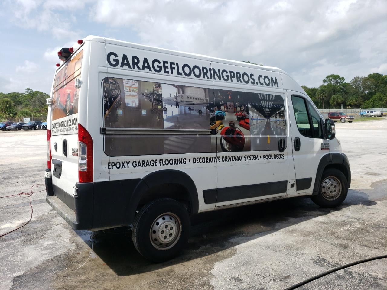 Obraz 3 z 2019 RAM PROMASTER 1500 1500 HIGH 2019 z VIN 3C6TRVBG7KE549710