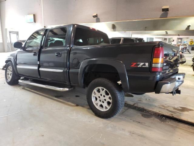 Image 2 of 2005 GMC NEW SIERRA K1500 2005 with VIN 2GTEK13TX51131640