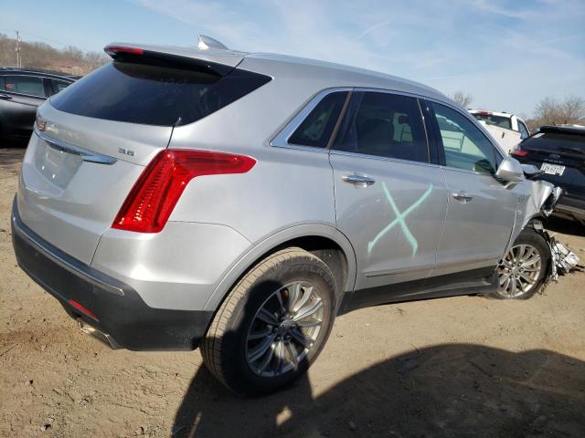 Obraz 3 z 2018 CADILLAC XT5 LUXURY 2018 z VIN 1GYKNCRS7JZ208285