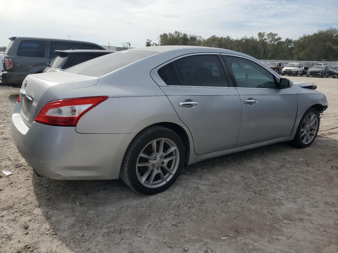 Obraz 3 z 2009 NISSAN MAXIMA S 2009 z VIN 1N4AA51EX9C822928