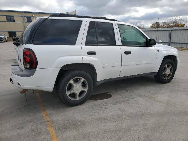Image 3 of 2007 CHEVROLET TRAILBLAZER LS 2007 with VIN 1GNDS13SX72124667