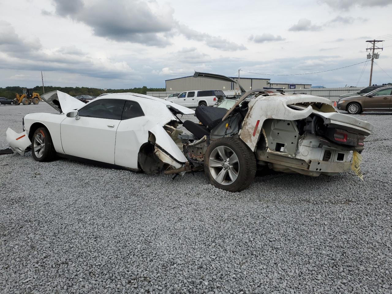 Изображение 2 2019 DODGE CHALLENGER SXT 2019 с VIN 2C3CDZAG6KH750491