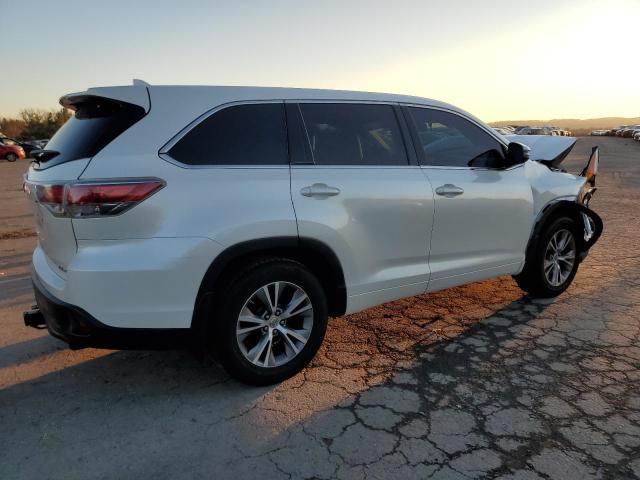 Obraz 3 z 2015 TOYOTA HIGHLANDER LE 2015 z VIN 5TDBKRFHXFS089294