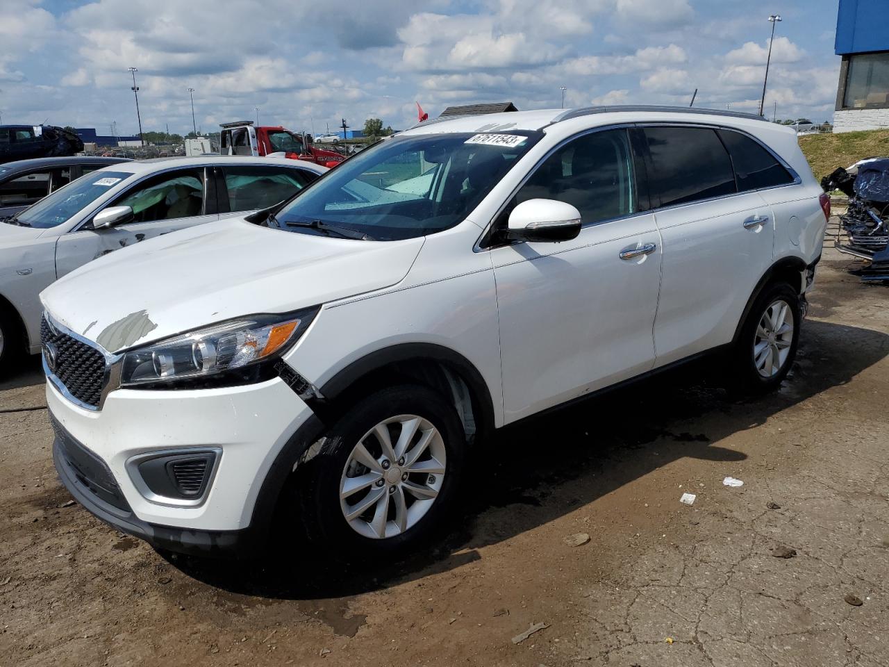 Image 1 of 2017 KIA SORENTO LX 2017 with VIN 5XYPG4A31HG236396