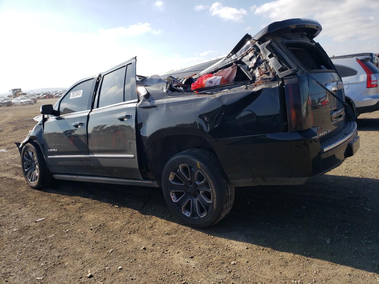 Obraz 2 z 2018 GMC YUKON XL DENALI 2018 z VIN 1GKS2HKJ1JR399915