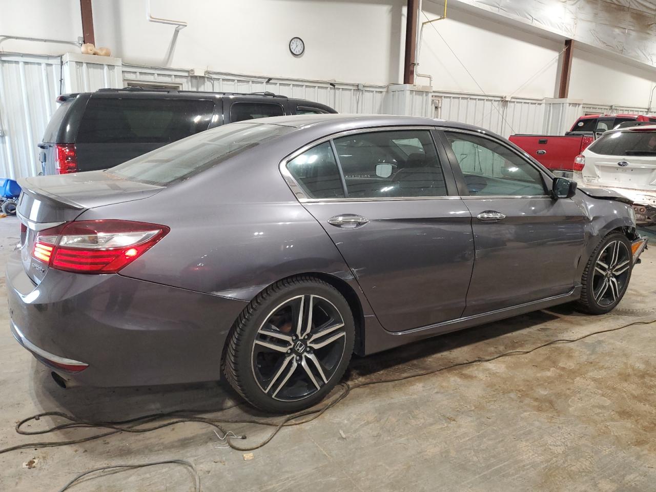 Image 3 of 2016 HONDA ACCORD SPORT 2016 with VIN 1HGCR2F53GA076707