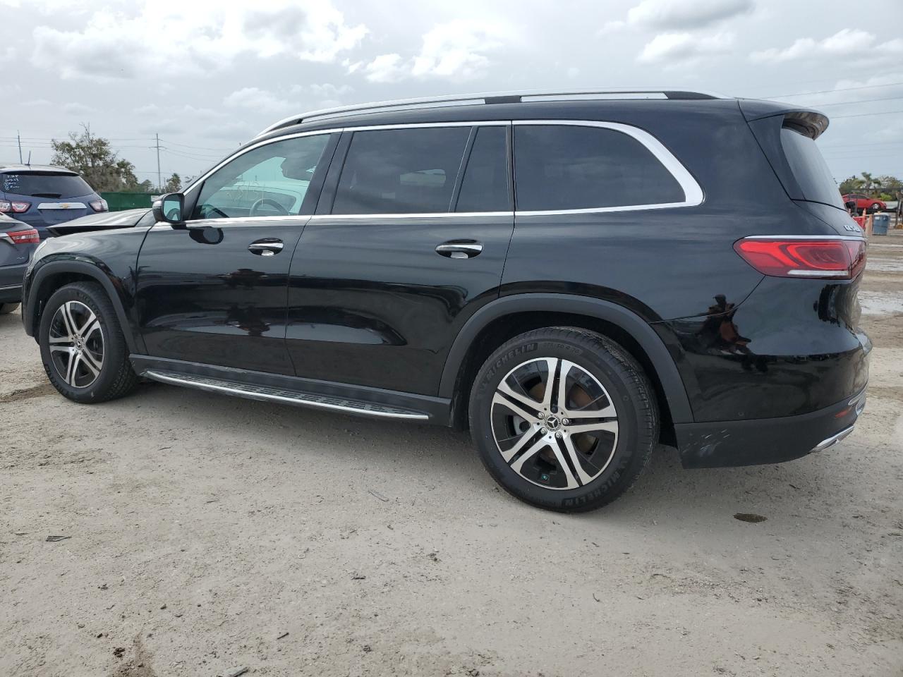 Image 2 of 2021 MERCEDES-BENZ GLS 450 4MATIC 2021 with VIN 4JGFF5KE4MA447859