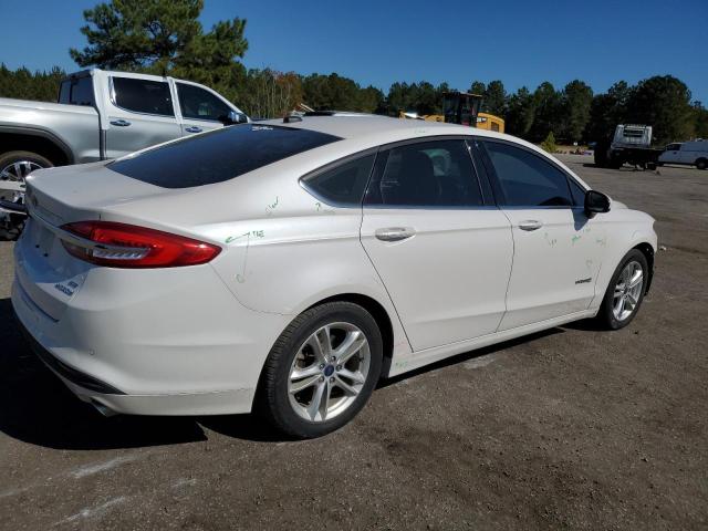 Image 3 of 2018 FORD FUSION SE HYBRID 2018 with VIN 3FA6P0LU4JR256640