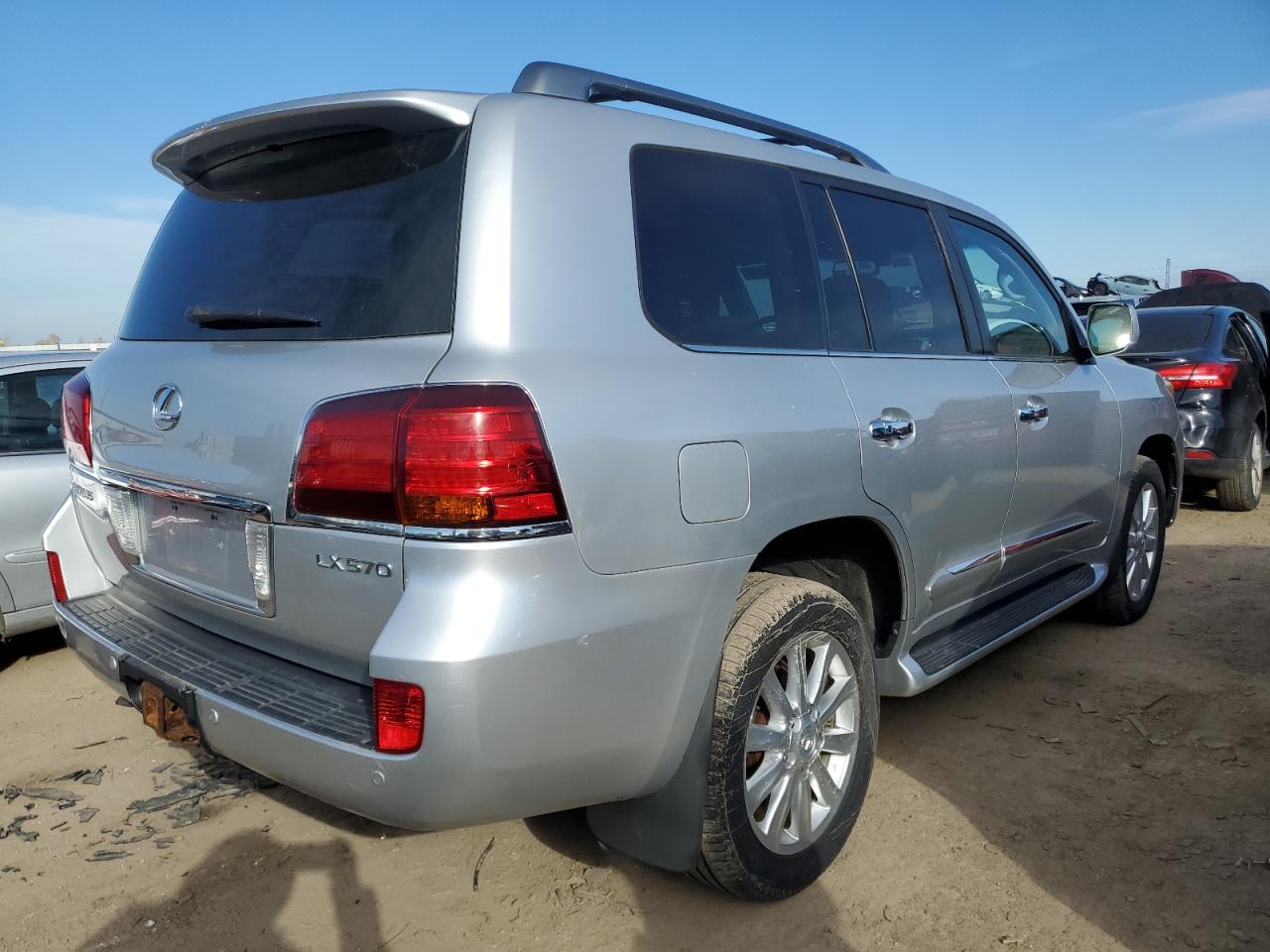 Obraz 3 z Lexus Lx 570 2008 z VIN JTJHY00W384016520