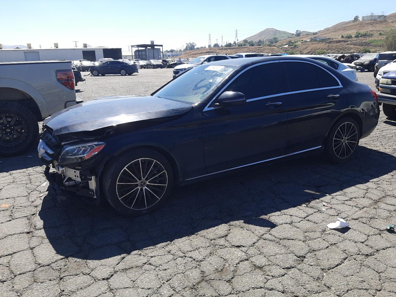 Изображение 1 2020 MERCEDES-BENZ C 300 2020 с VIN W1KWF8DB1LR580044