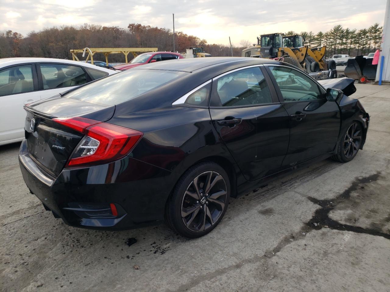 Image 3 of 2019 HONDA CIVIC SPORT 2019 with VIN 2HGFC2F83KH605060