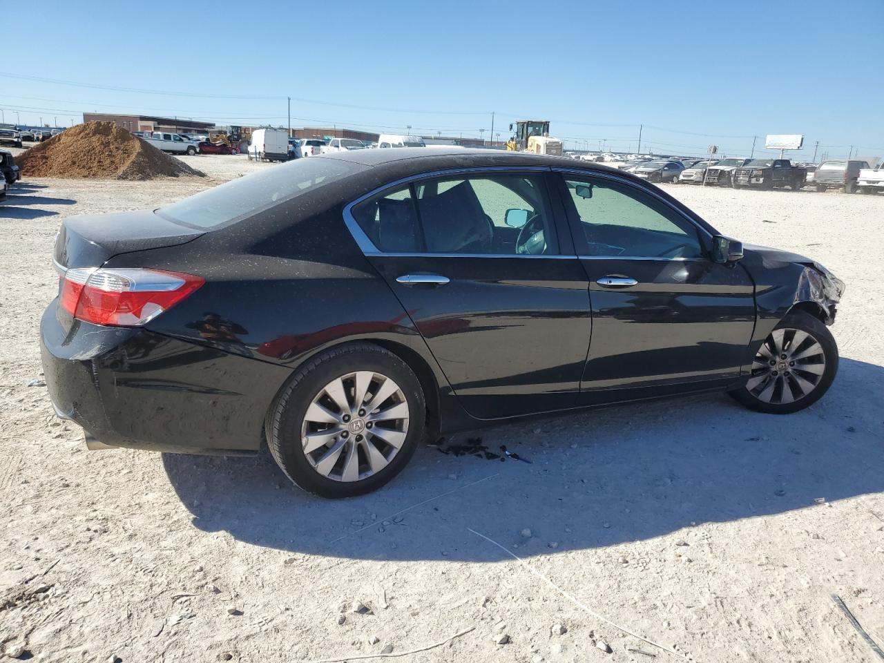 Изображение 3 2014 HONDA ACCORD EX 2014 с VIN 1HGCR2F78EA081853