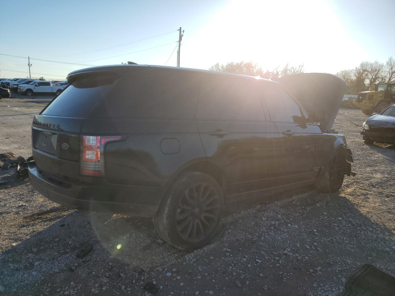 Image 3 of 2017 LAND ROVER RANGE ROVER SUPERCHARGED 2017 with VIN SALGS5FE8HA354954