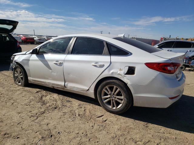 Obraz 2 z 2015 HYUNDAI SONATA SE 2015 z VIN 5NPE24AF0FH170929