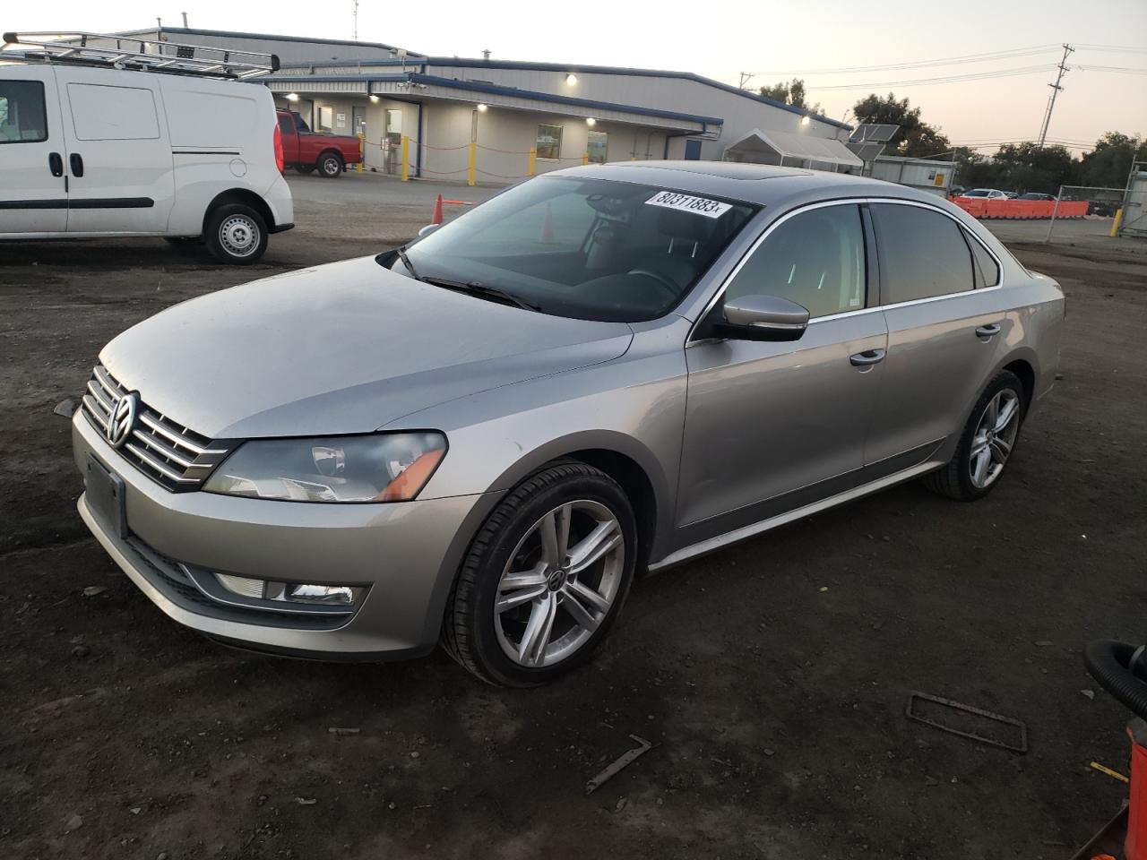 Изображение 1 2014 VOLKSWAGEN PASSAT SE 2014 с VIN 1VWBN7A31EC077717