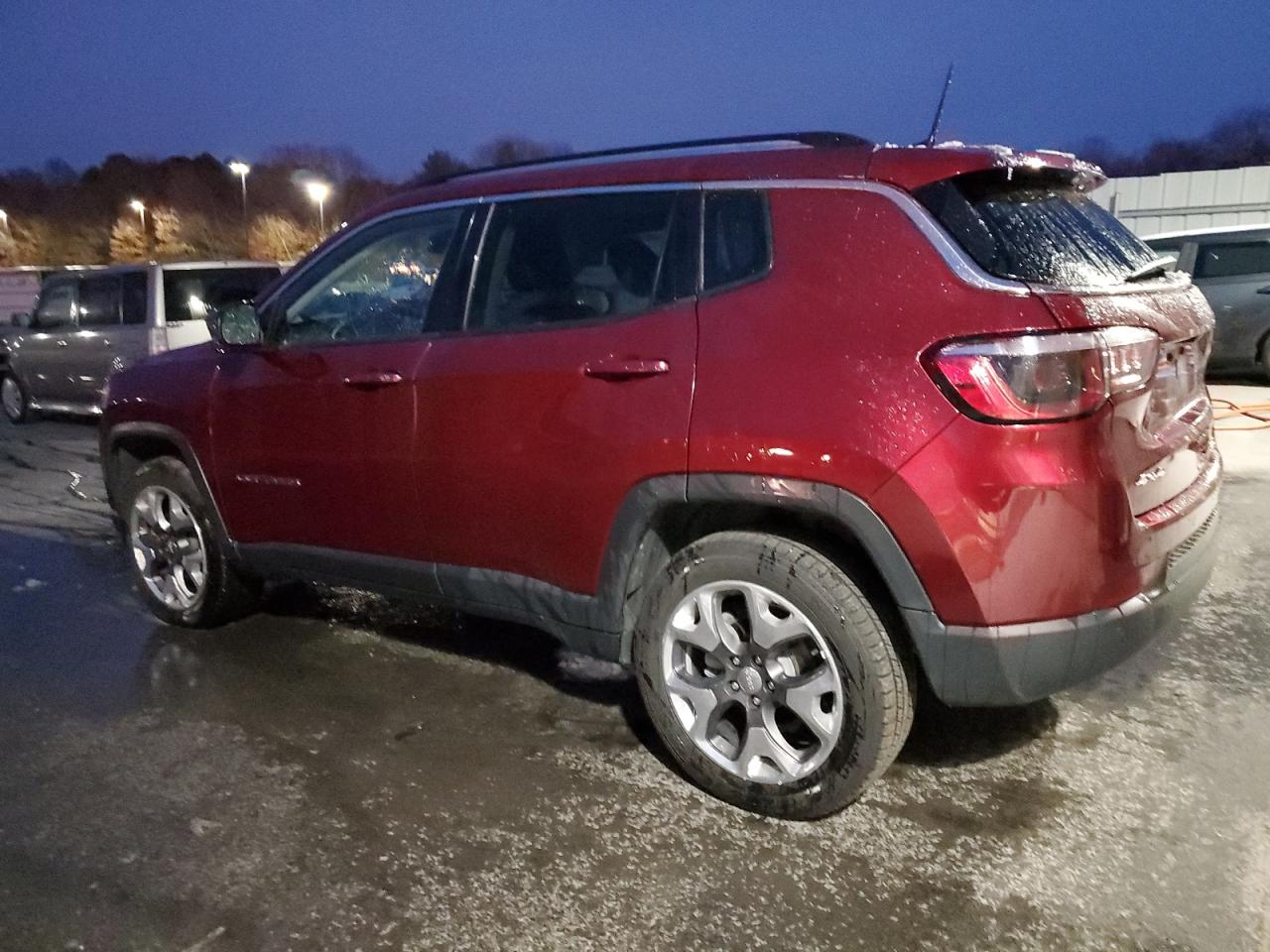Obraz 2 z 2021 JEEP COMPASS LIMITED 2021 z VIN 3C4NJDCB2MT519647