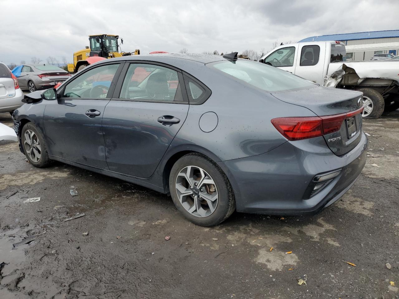 Image 2 of 2020 KIA FORTE FE 2020 with VIN 3KPF24AD1LE238724