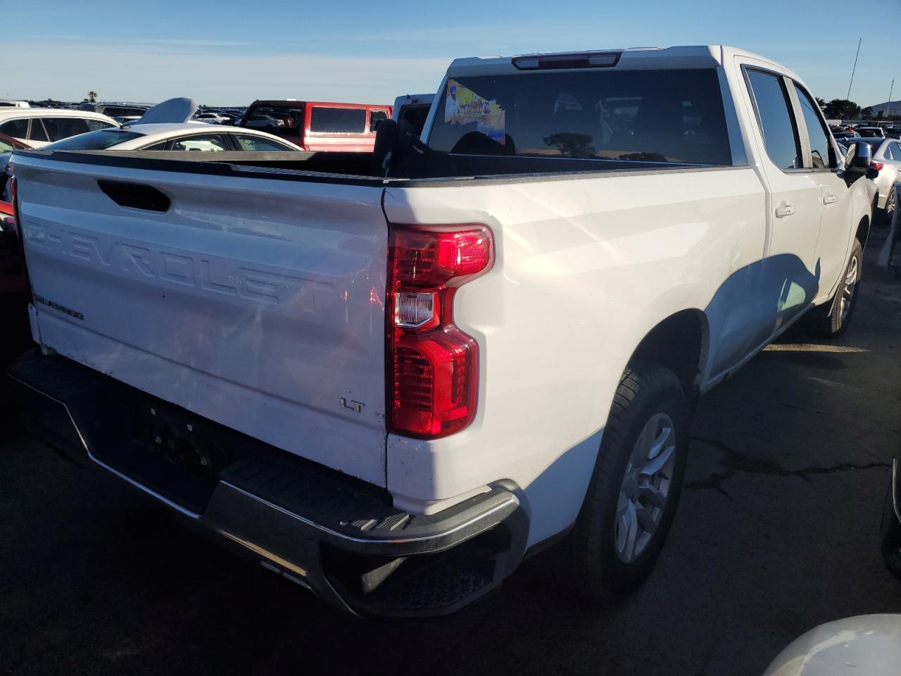 Image 3 of 2019 CHEVROLET SILVERADO K1500 LT 2019 with VIN 1GCUYDED2KZ189634
