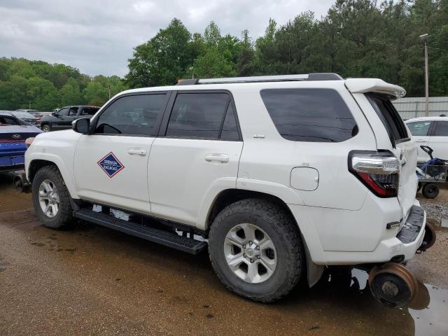 Image 2 of 2019 TOYOTA 4RUNNER SR5 2019 with VIN JTEBU5JR6K5664196