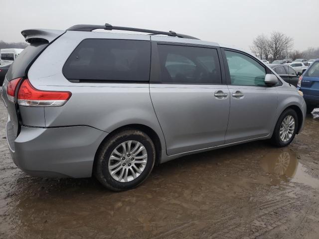 Image 3 of 2011 TOYOTA SIENNA XLE 2011 with VIN 5TDYK3DC3BS155466