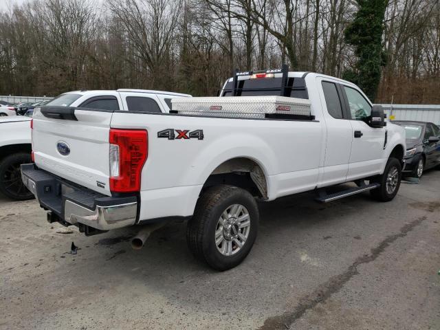 Image 3 of 2017 FORD F250 SUPER DUTY 2017 with VIN 1FT7X2B68HEB55577