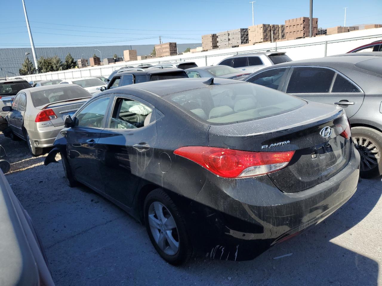 Image 2 of 2012 HYUNDAI ELANTRA GLS 2012 with VIN KMHDH4AE5CU212171