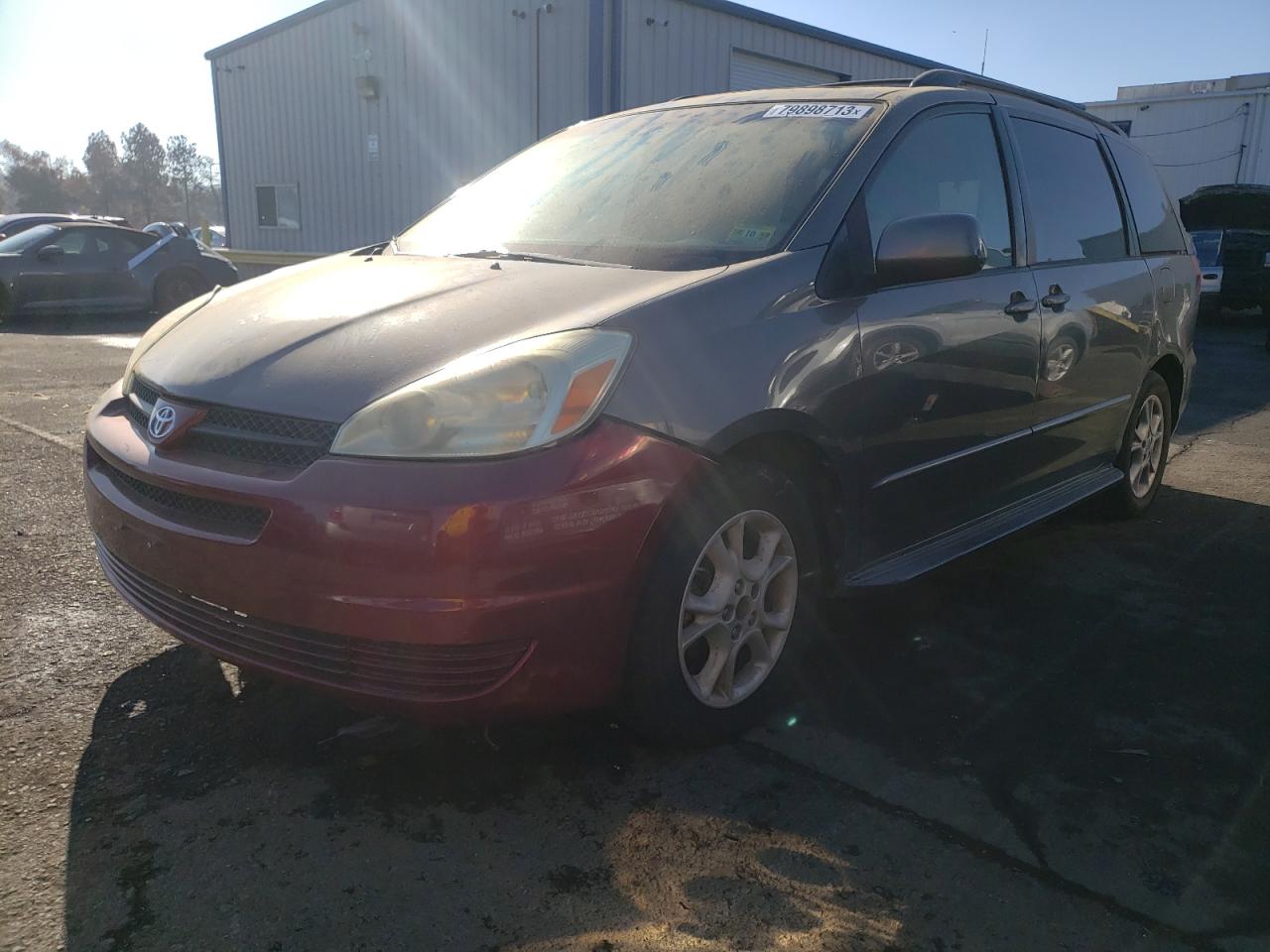 2004 TOYOTA SIENNA XLE 2004 image