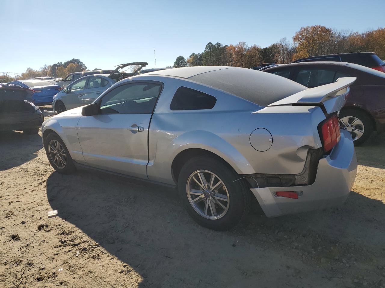 Изображение 2 2005 FORD MUSTANG  2005 с VIN 1ZVFT80NX55190912