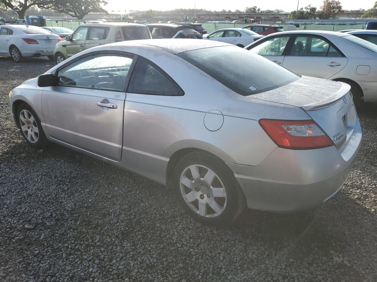 Image 2 of 2009 HONDA CIVIC LX 2009 with VIN 2HGFG12609H524370