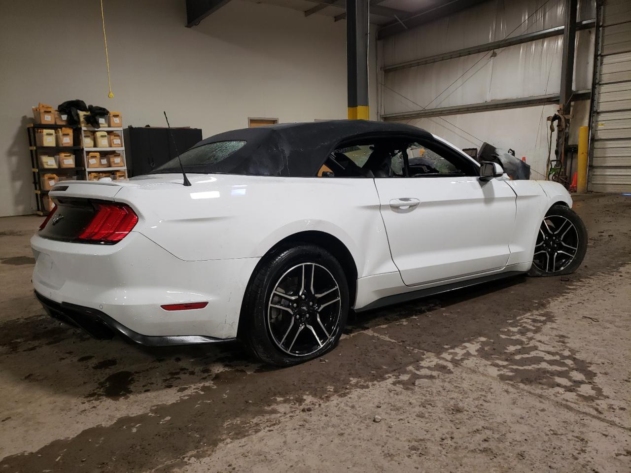 Image 3 of 2023 FORD MUSTANG  2023 with VIN 1FATP8UH6P5109475