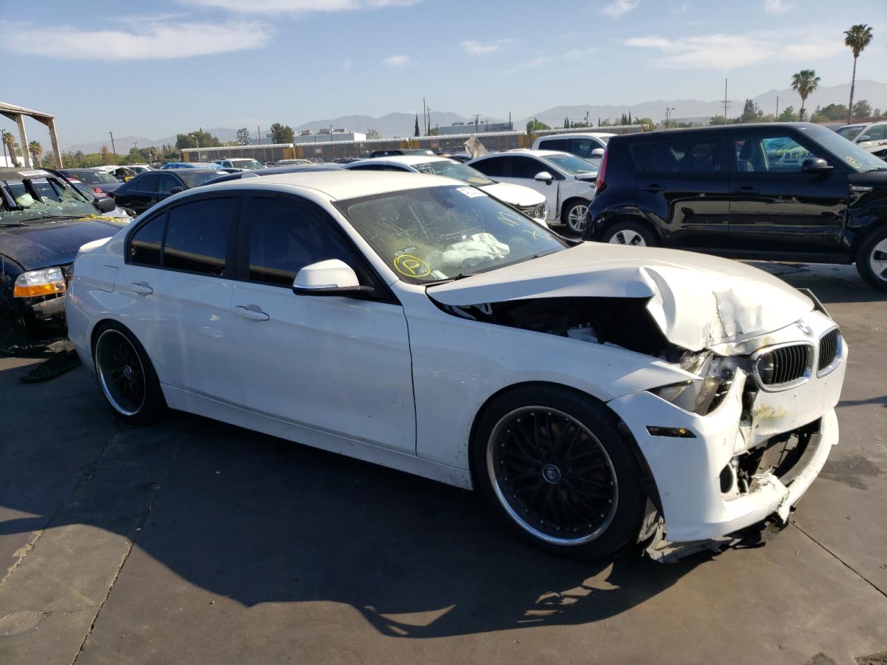 Изображение 1 Bmw 320 I 2015 с VIN WBA3B1C50FK139513