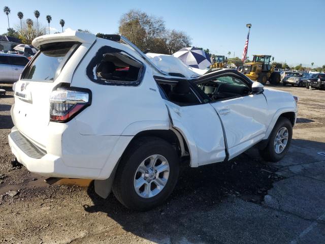 Obraz 3 z 2022 TOYOTA 4RUNNER SR5 2022 z VIN JTEEU5JR8N5257935