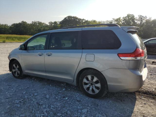 Image 2 of 2014 TOYOTA SIENNA LE 2014 with VIN 5TDKK3DC4ES485014