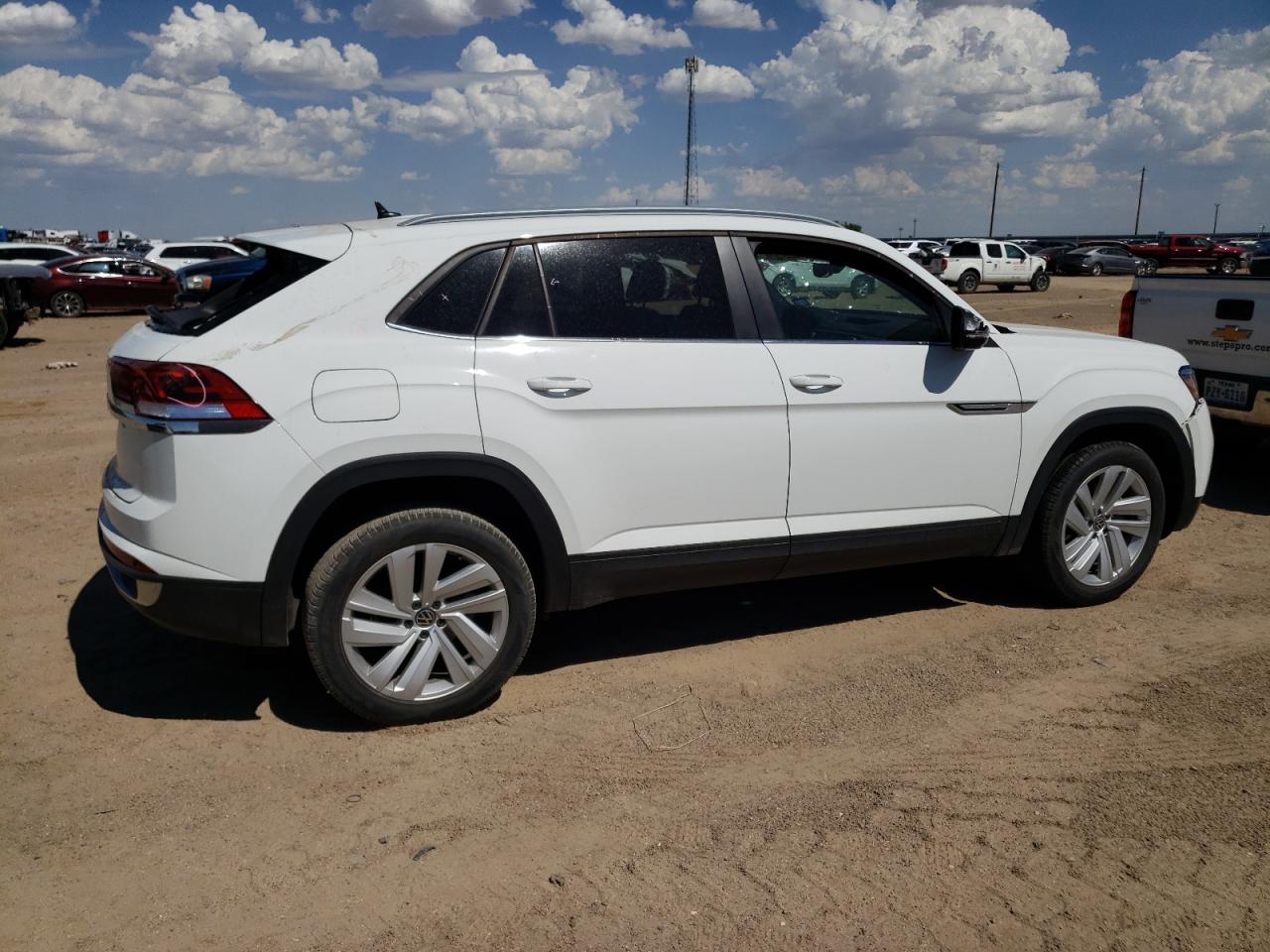 Изображение 3 2021 VOLKSWAGEN ATLAS CROSS SPORT SE 2021 с VIN 1V2WC2CA2MC227694