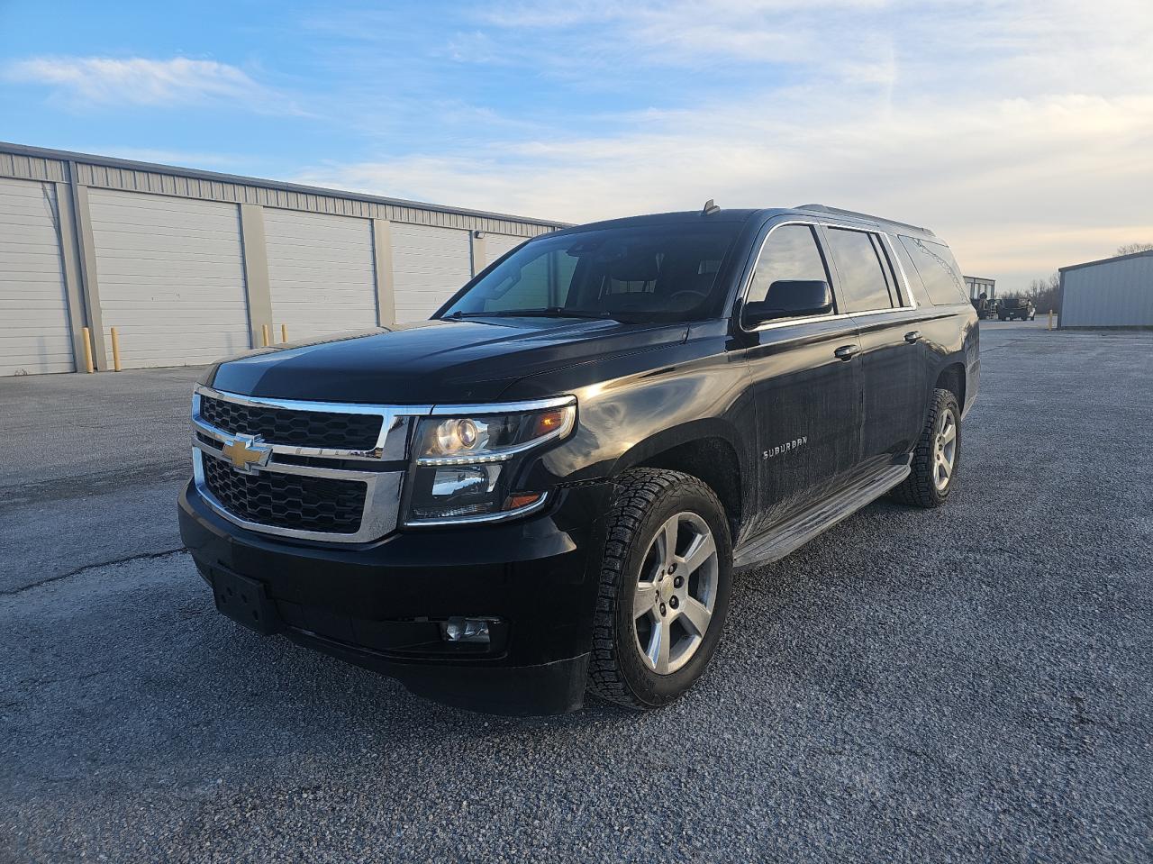Изображение 2 2015 CHEVROLET SUBURBAN K1500 LT 2015 с VIN 1GNSKJKC4FR177534