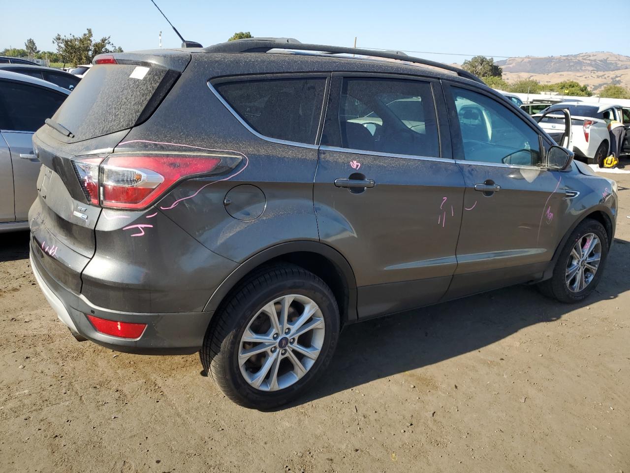 Изображение 3 2017 FORD ESCAPE SE 2017 с VIN 1FMCU9GD7HUA56953
