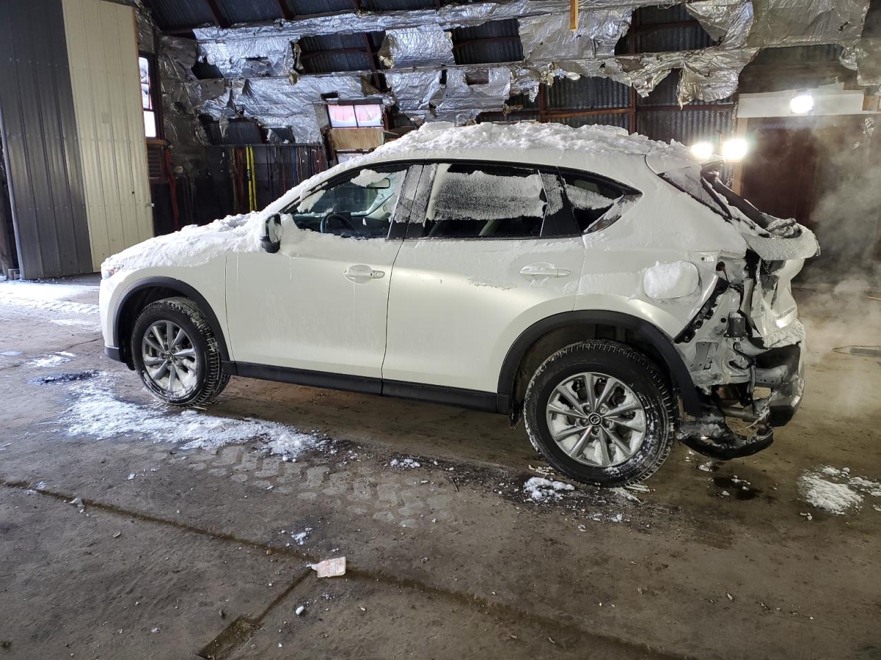 Obraz 2 z 2023 MAZDA CX-5 PREFERRED 2023 z VIN JM3KFBCM8P0272587