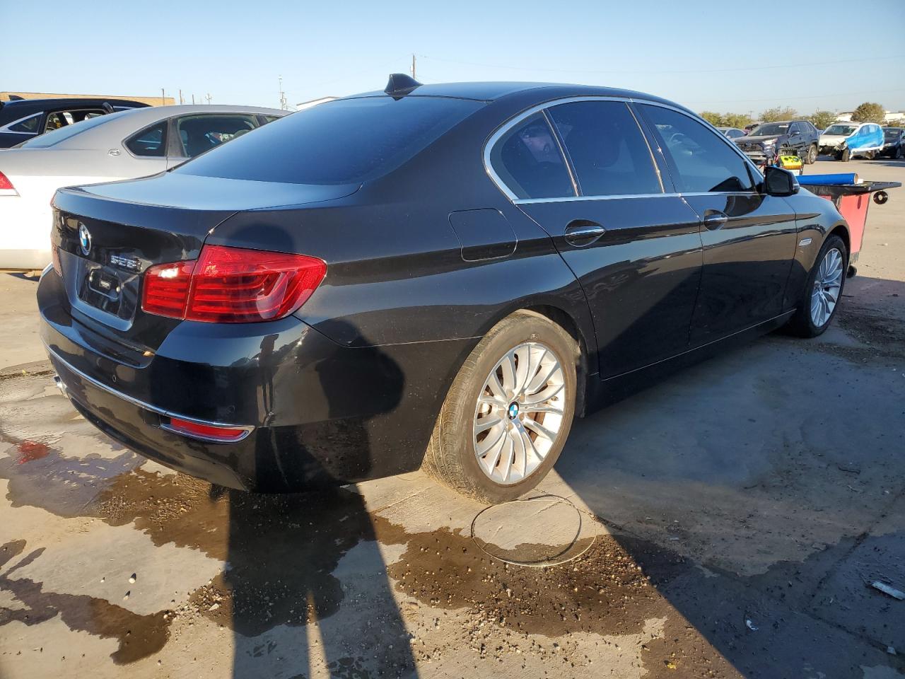Изображение 3 2016 BMW 528 I 2016 с VIN WBA5A5C56GG350884