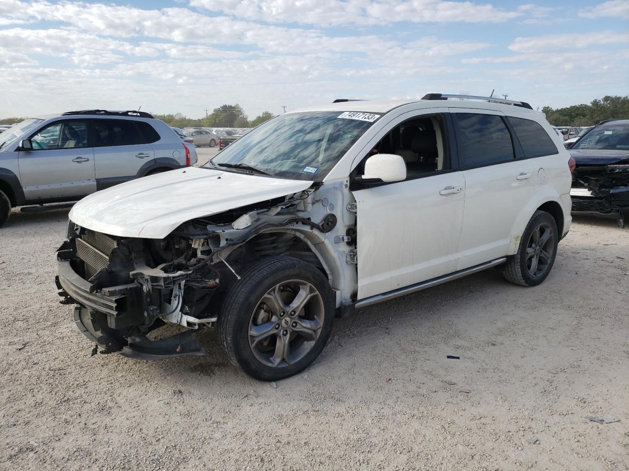 Obraz 1 z 2018 DODGE JOURNEY CROSSROAD 2018 z VIN 3C4PDCGG1JT156107