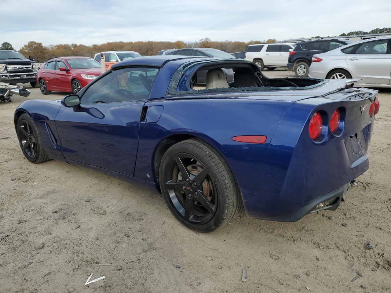 Image 2 of 2007 CHEVROLET CORVETTE  2007 with VIN 1G1YY26U775112141