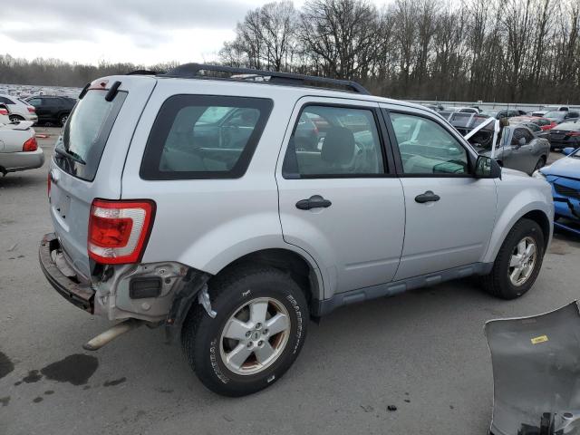 Obraz 3 z 2012 FORD ESCAPE XLS 2012 z VIN 1FMCU0C70CKC74894