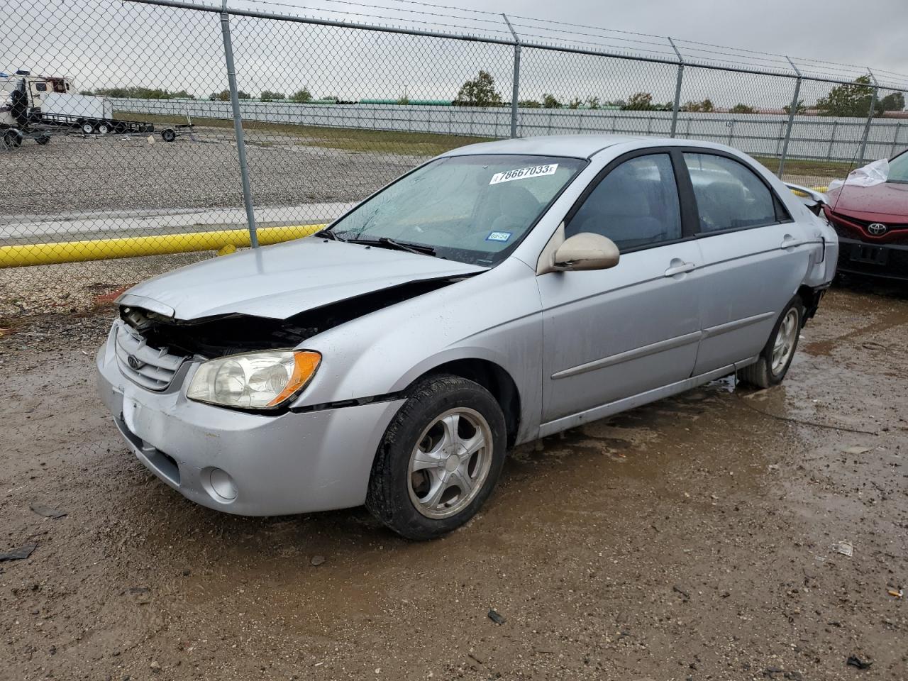 Obraz 1 z 2004 KIA SPECTRA LX 2004 z VIN KNAFE121245030467