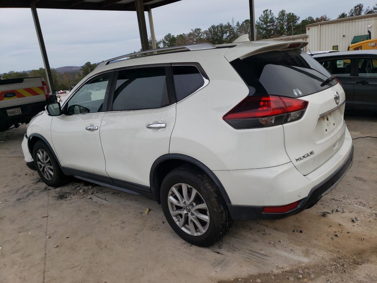 Obraz 2 z 2019 NISSAN ROGUE S 2019 z VIN KNMAT2MT4KP519431