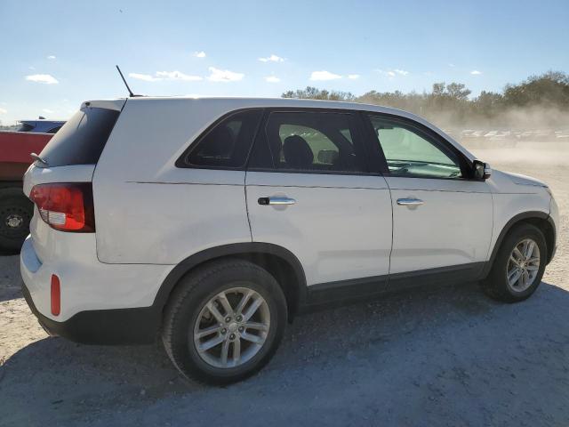 Изображение 3 2015 KIA SORENTO LX 2015 с VIN 5XYKT3A62FG657311