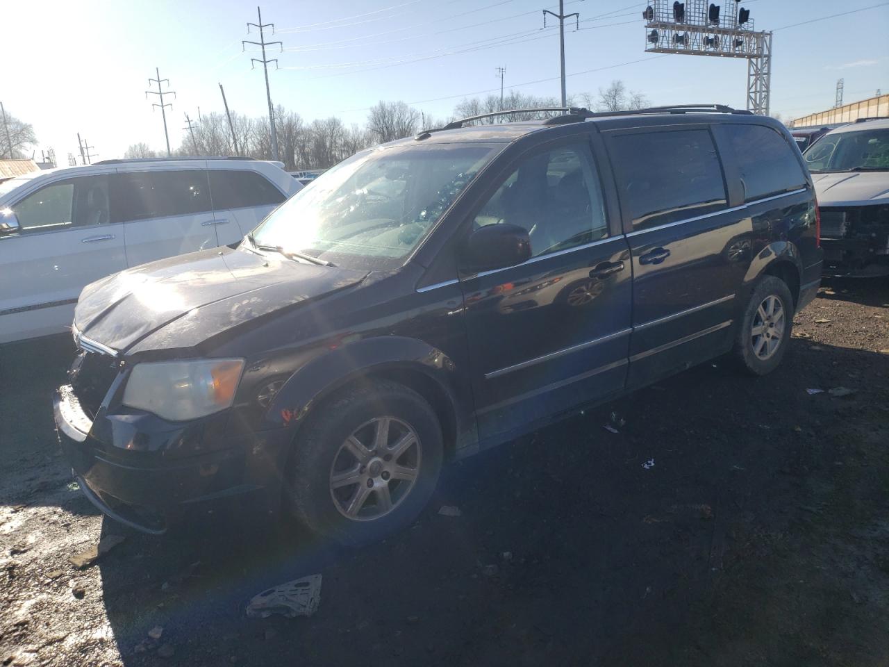 2010 CHRYSLER TOWN & COUNTRY TOURING PLUS 2010 image