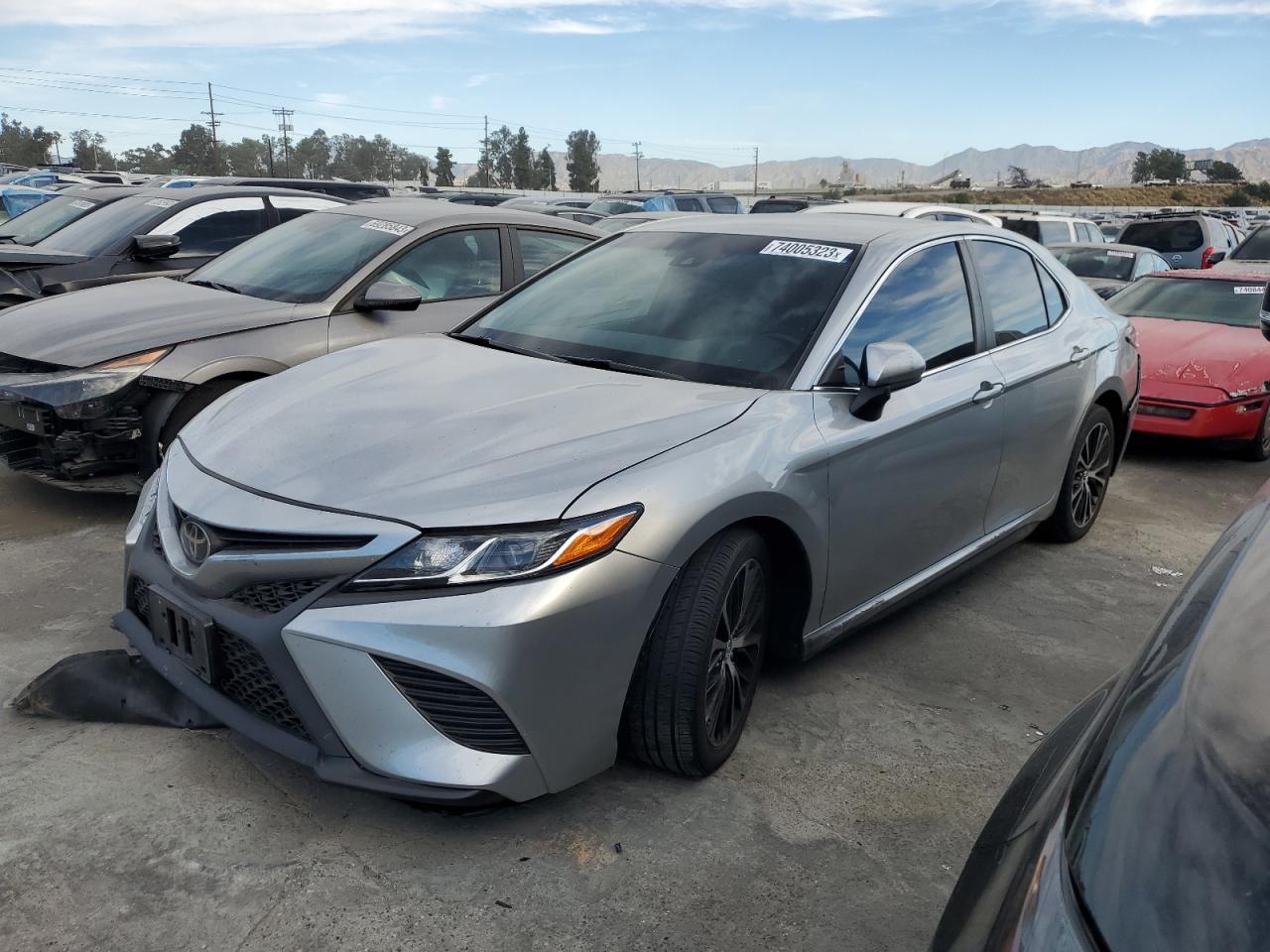 Obraz 1 z 2018 TOYOTA CAMRY L 2018 z VIN 4T1B11HK9JU117597
