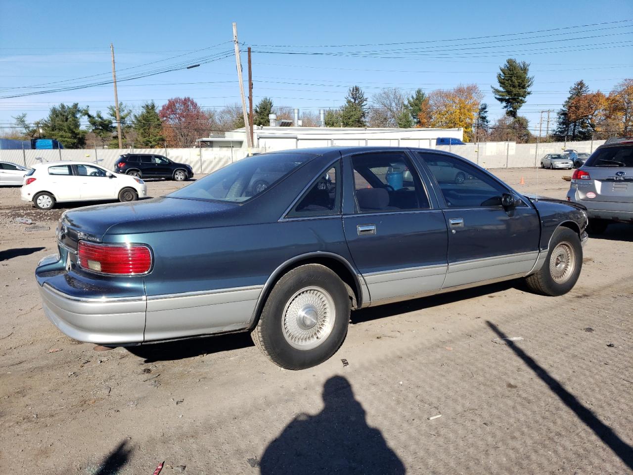 Изображение 3 1993 CHEVROLET CAPRICE CLASSIC 1993 с VIN 1G1BL53E4PW134515