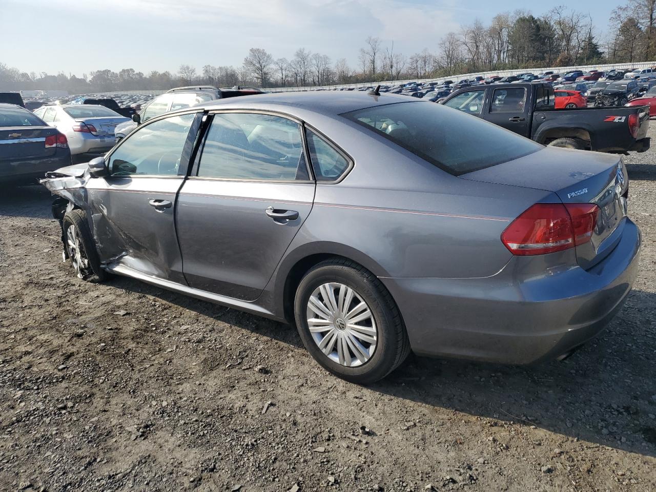 Image 2 of 2015 VOLKSWAGEN PASSAT S 2015 with VIN 1VWAT7A37FC065798