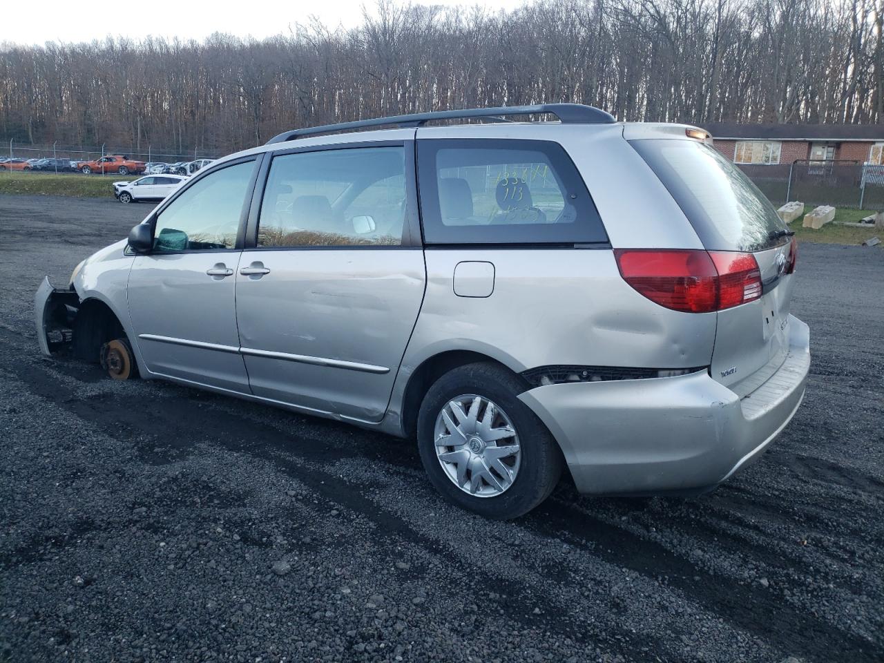 Obraz 2 z 2005 TOYOTA SIENNA CE 2005 z VIN 5TDZA23C45S382608