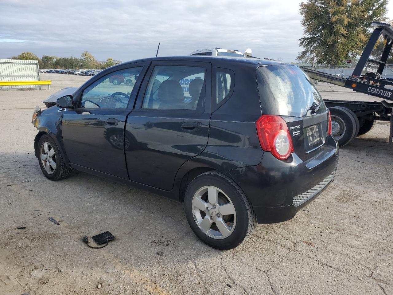 Image 2 of Pontiac G3 2009 with VIN KL2TD66E89B686610